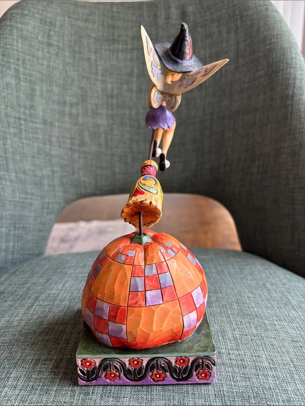 Jim Shore Pixie Takes Flight Disney Tinkerbell Halloween moving lightup figurine